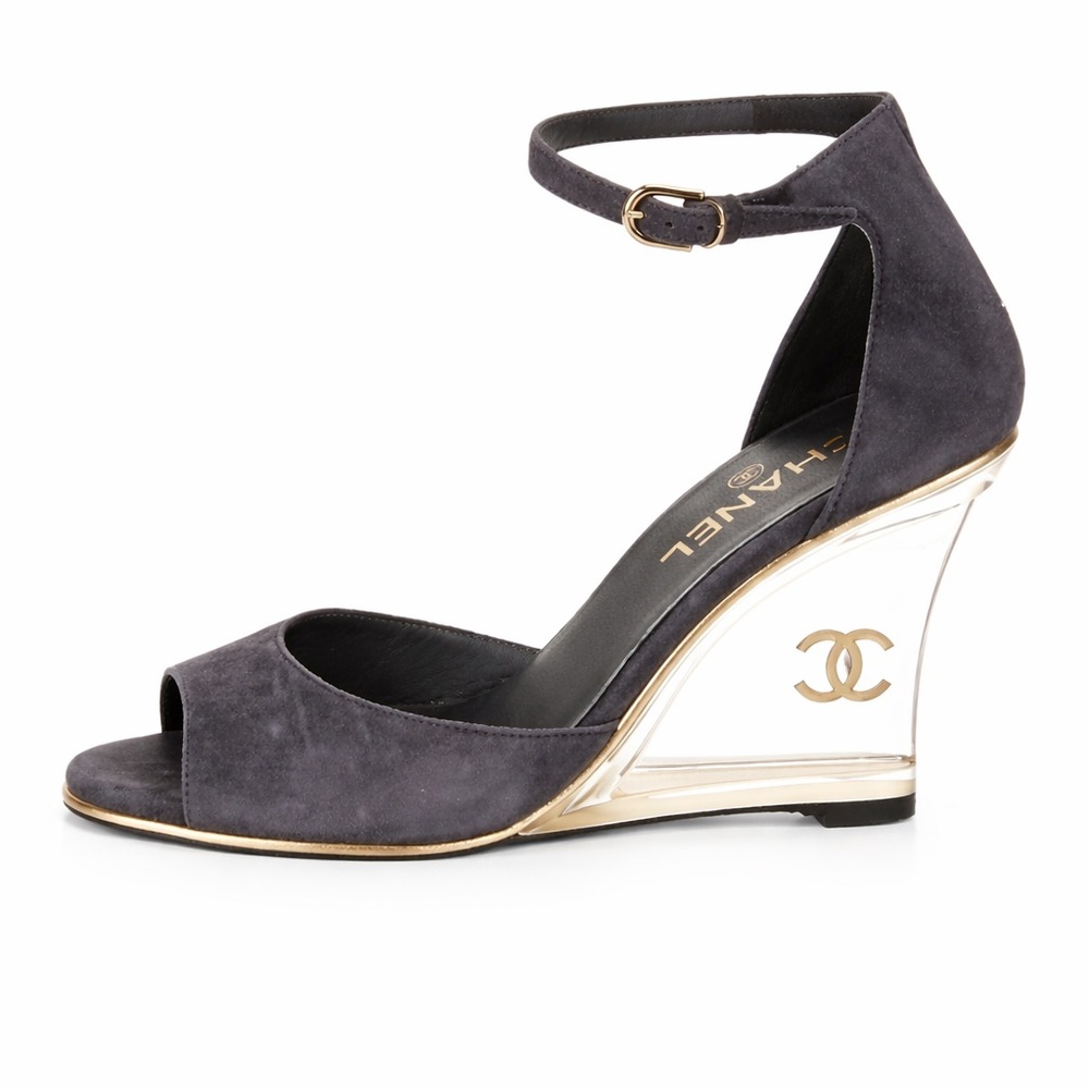 Chanel Lucite Suede D’Orsay Peep‑Toe Wedges Size 10.5 - Picture 5 of 5